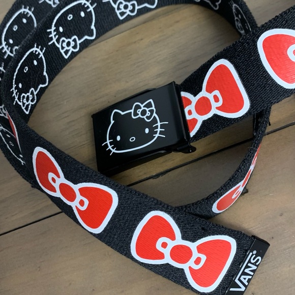 Vans Accessories - Vans x Sanrio Hello Kitty Adjustable Belt Rare